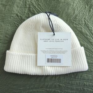 Tradlands Shelter Cotton Beanie in Birch (Cream)